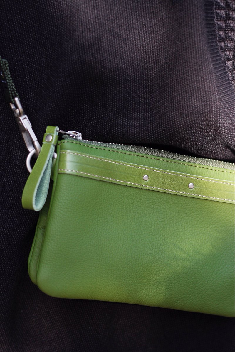 mspc_osakaflag's tweet photo. -STAFF STYLING-

【 Pollet 】

No,03160-CL
Wallet Pouch

Color: Matcha 

#masterpiece  #osaka  #japan     #鞄 #madeinjapan https://t.co/Yb1AAwQ0YT