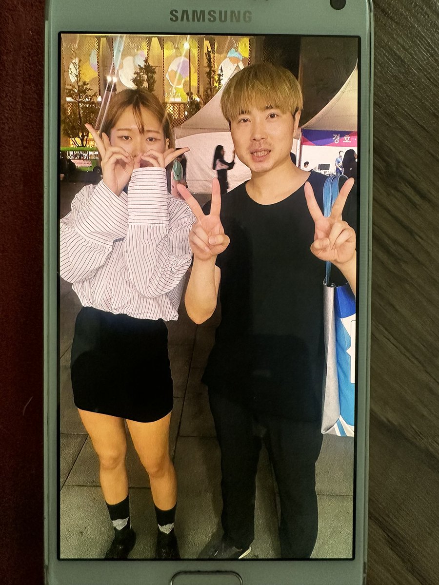 FRDC_CHAEYU's tweet photo. 그시절 핸드폰 열었다가
16년도 술탄 자만추함 ;;
나잠수는 왜 없지..(?)
존나 다 젊고 핫산도 연차 안내게 생기고
나도 어리네....................... https://t.co/PTP4AuXvIg