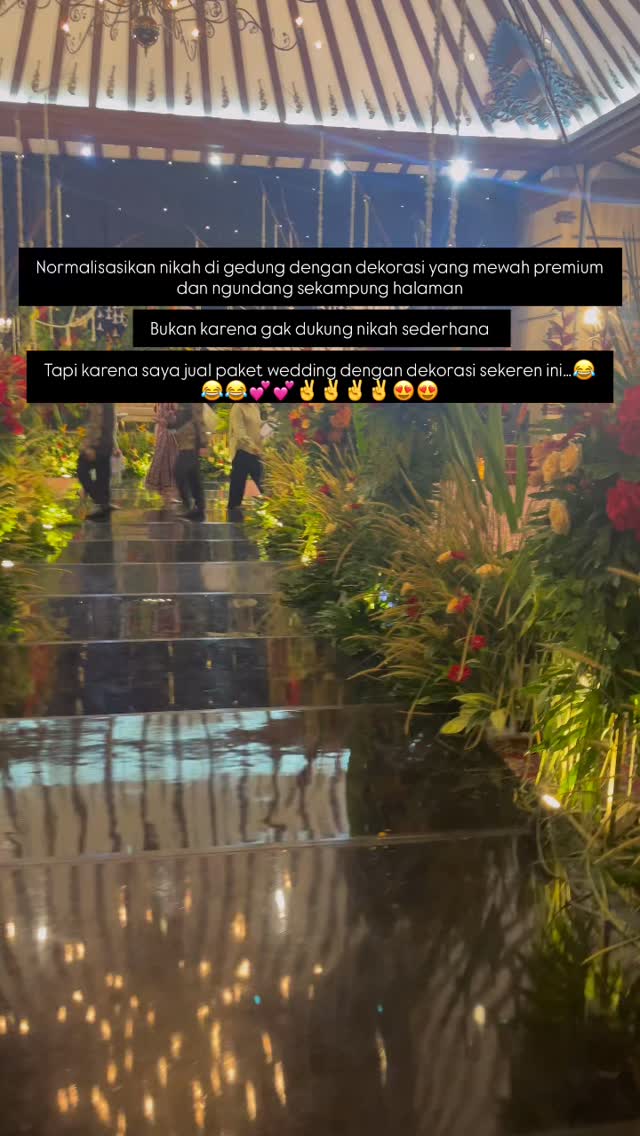 venakinang's tweet photo. Dapat surat dari my number one baby Alexandria, mempunyai anak gadis menjelang remaja ini rollercoster banget Yaa Allah, aku mungkin banyak salah sama anaku karena cara mendidikku,belum jadi ibu yang sempurna,… https://t.co/SbaxsEbvxn