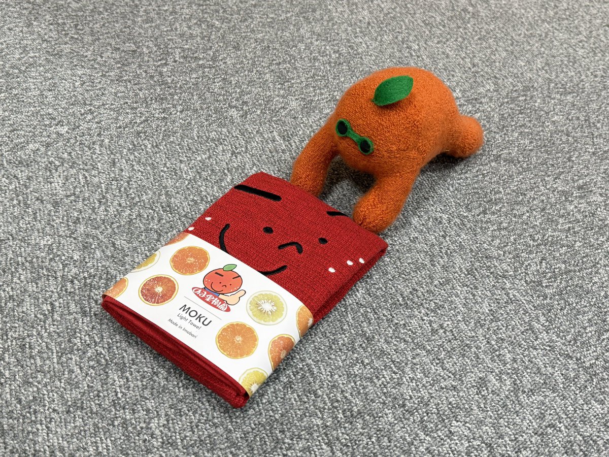 nomankajuen's tweet photo. おっ！お姉さんレッドとはお目が高い！ https://t.co/M1KBltCvDm
