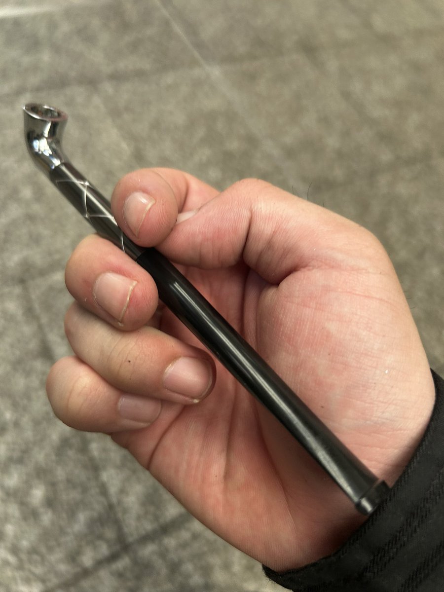 9Chxg's tweet photo. 小説は書けてないけど広島尾道でキセルは買った https://t.co/U43V50nDoO