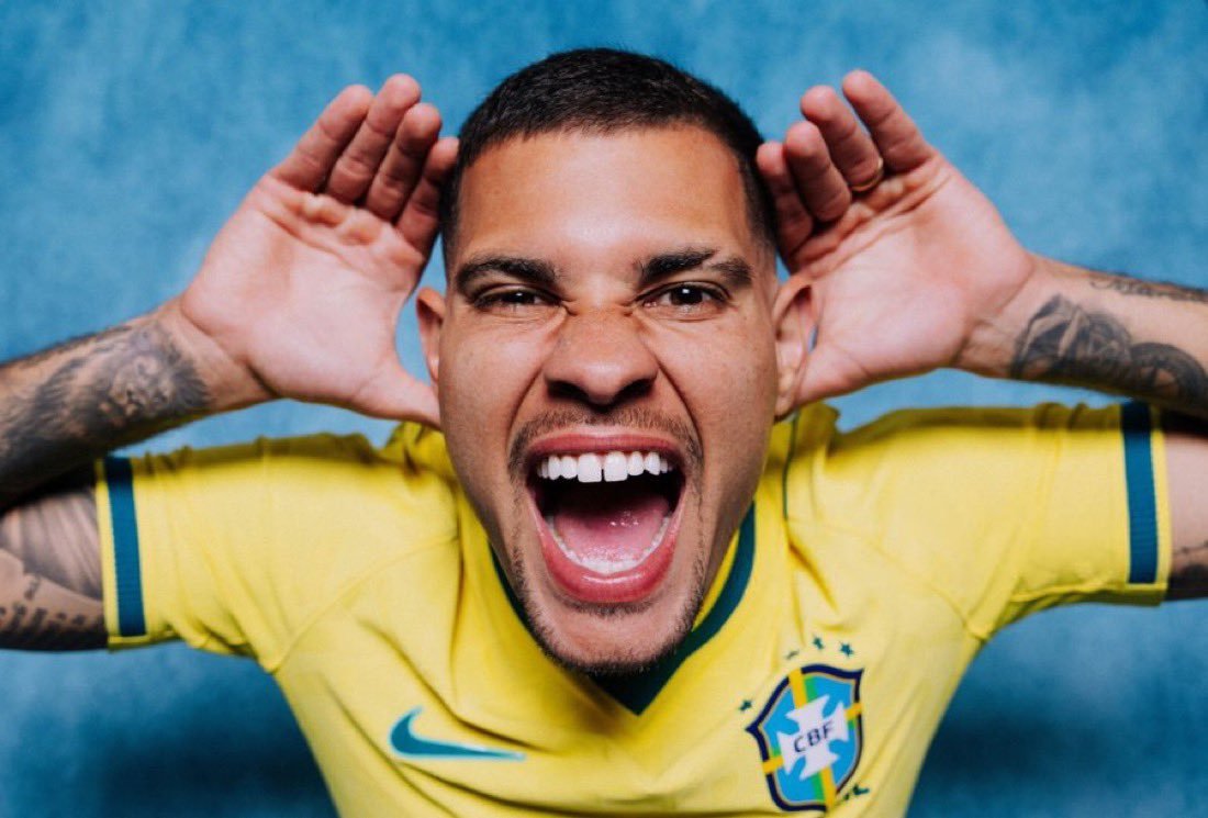 TalkingHighbury's tweet photo. Arsenal are set to FINALISE the signing of Bruno Guimarães TODAY
,with the TOTAL PACKAGE expected to reach £80M.

 The Brazilian is due to fly today before completing his MEDICAL and final formalities TOMORROW.( @HandofArsenal) https://t.co/uXHHeMjTrV