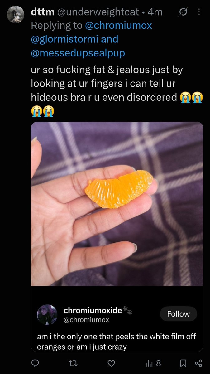 chromiumox's tweet photo. yall, her side bitch came 2 defend her😂😂 i'm not one to body shame, but she did it 2 me, so imma do that shit right back. looking bigger than i did at 109lbs, she really had the fucking nerve. not to mention, she's said nigga &amp; the hard r multiple times in her posts. https://t.co/bhqGl3l06S