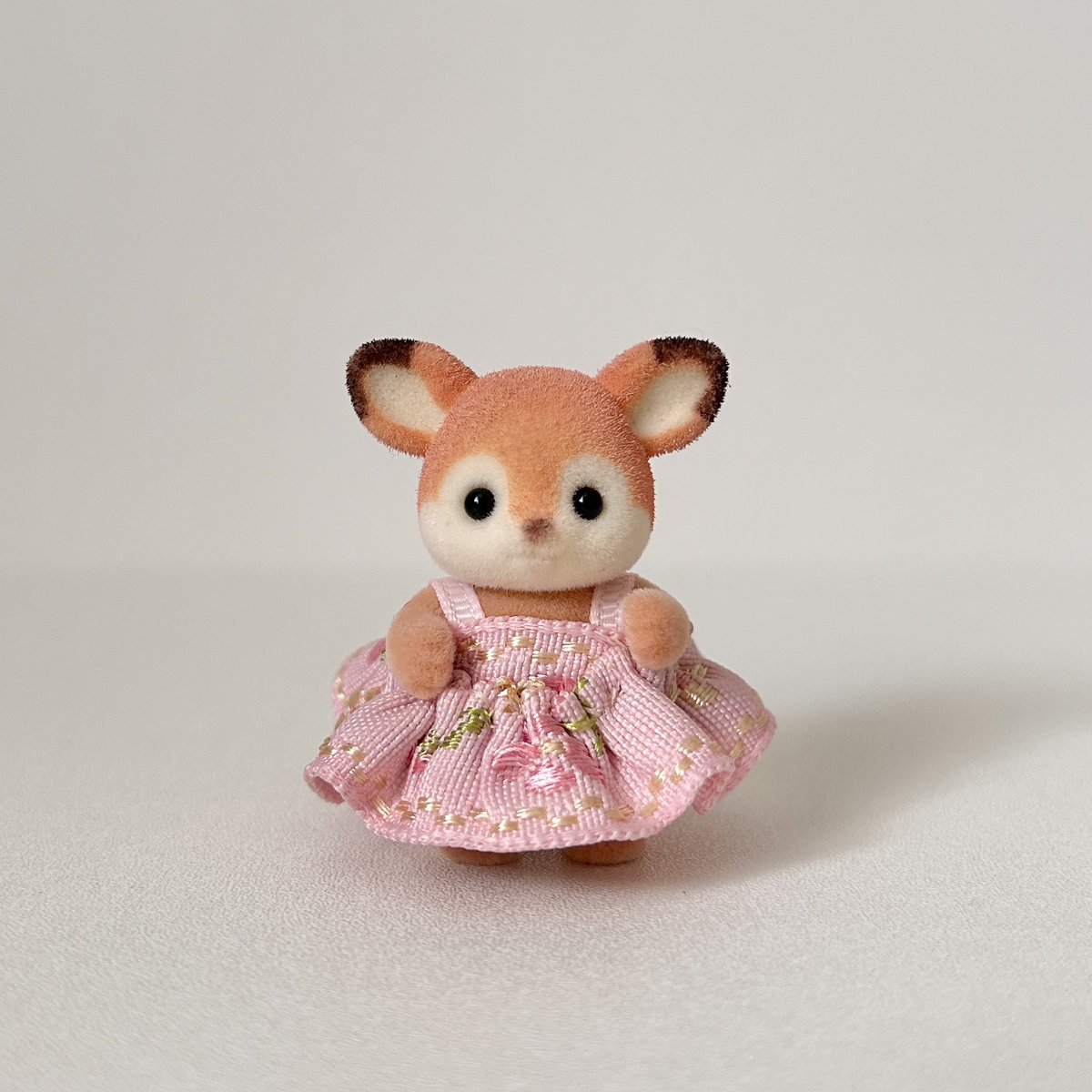 odionions's tweet photo. besss yang mau co baju handmade sylvanian ku bisa di link baru ini yaa https://t.co/zOq6AfeCBB

link sebelumnya dihapus shopee😭😭 https://t.co/AJNKdDnhdu