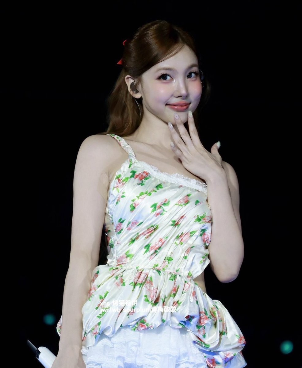 narryeon's tweet photo. 𑣲⋆ The way I love myself sets the standard for how the world loves me ⋆. 𐙚 ˚ https://t.co/cqsFpnxWzd