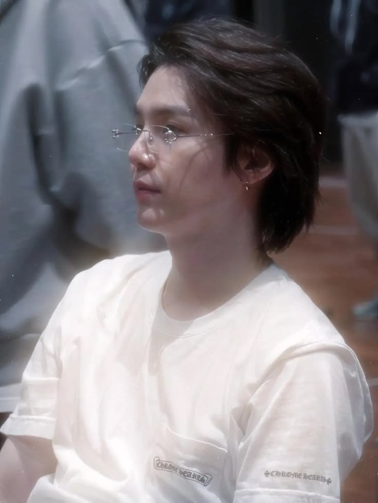 sofia_dimple's tweet photo. @ChauSidara It's HIM ALWAYS HIM 🫠🫠 🧎 🧎 https://t.co/Adf0Elw3ph
