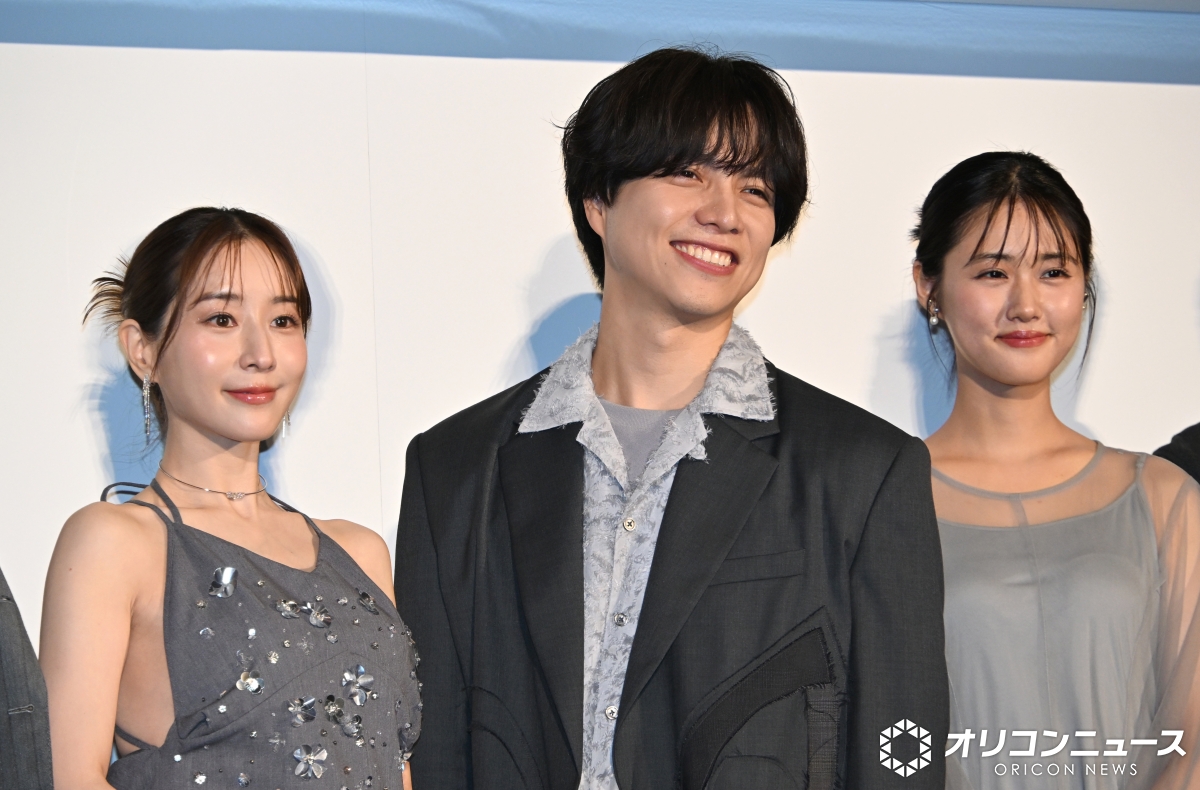 oricon's tweet photo. 重岡大毅、実は子役だった？
田中みな実からイジられるも、衝撃事実が…
https://t.co/GKSfmNCzC1
⠀
田中みな実、うっかりネタバレし大慌て
重岡大毅が大喜び
田中「（重岡は）人のミスが大好きなの！」
https://t.co/NiLT0wLYxK
⠀⠀
映画『5秒で完全犯罪を生成する方法』
完成披露試写会 https://t.co/1xsnA4iuxt