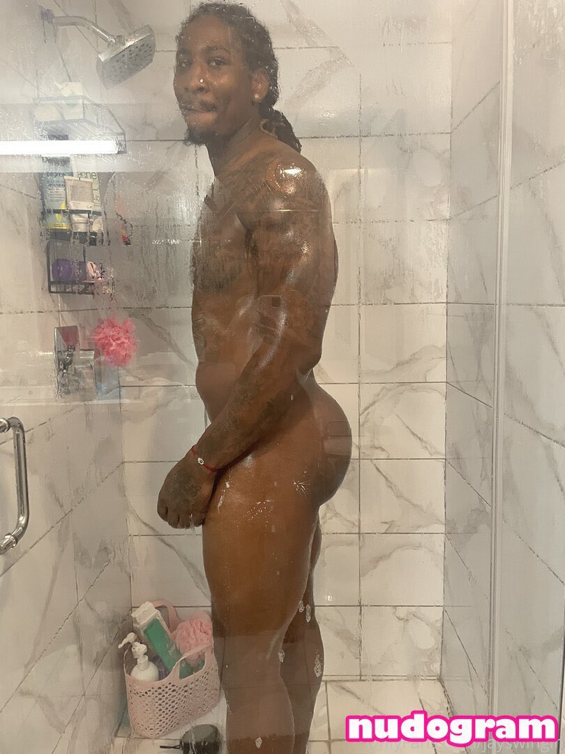 waggons0328998's tweet photo. JayPhatAssSwingin🤎🍑 https://t.co/AoXcFCD5RP