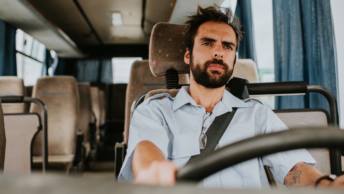 the_IRU's tweet photo. Driver shortage is not just a trucking story.

Bus and coach operators in Germany and Spain report recruitment difficulties on par with freight transport.

Learn more in our new driver shortage report ➡️ https://t.co/bMwJcVbztB https://t.co/UtJr7yvusI