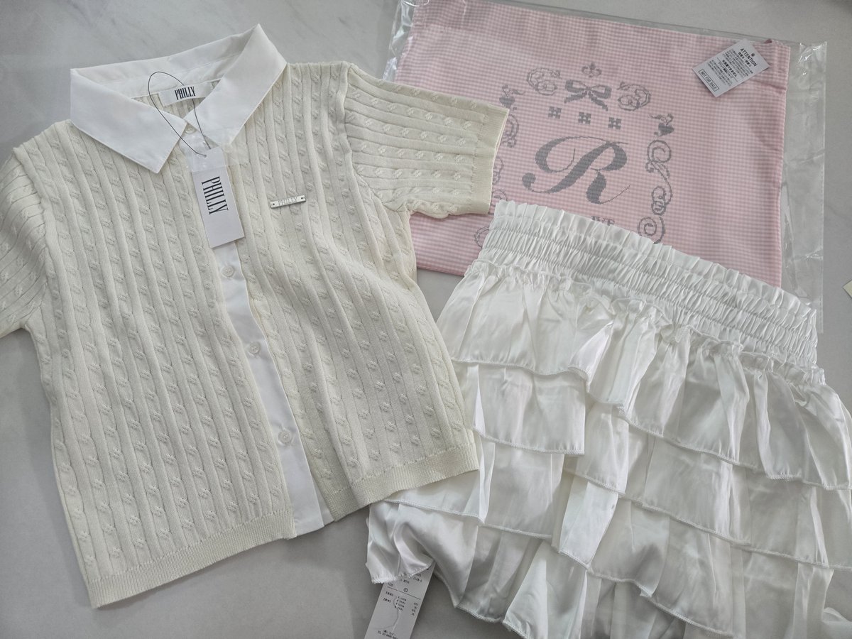 yuu_ive_illit's tweet photo. WEGO購入!トートバッグ嬉しい☺️
#IVE #REI #WEGO https://t.co/9mQLLIRRI0