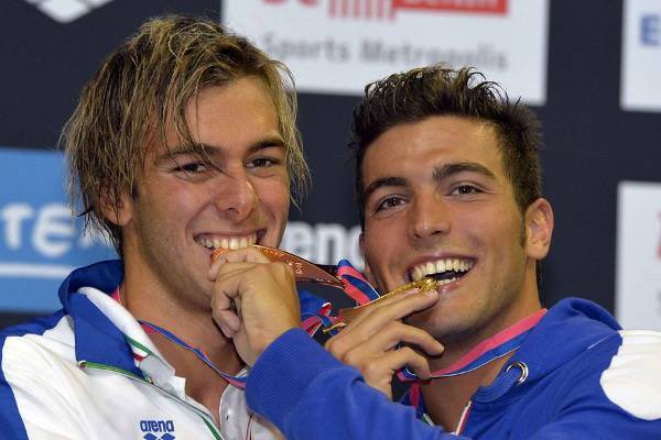 unfilodilaria's tweet photo. Gabriele Detti ha detto addio al nuoto in vasca.
L’amicizia con Greg e tutte le emozioni che ci hanno regalato, insieme ai traguardi conquistati, resteranno per sempre❤️

(rendersi conto che gli atleti con i quali si è cresciuti stanno via via arrivando a fine carriera è un altro tipo di dolore)