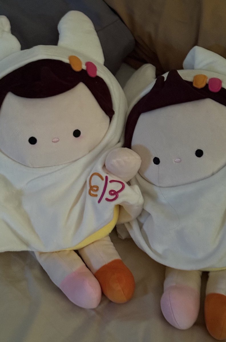 JJEBFB's tweet photo. กรี๊ดดดดดดทุกคนนนนนนน ไปเร็ววววววว
ใครหาน้องกอด #ANY โอกาสมาแล้วว ของมันต้องมีจริงนะทุกคน ใครเคยกอด 1 ตัวแล้ว ต้องลองกอด 2 ตัวดู ฟินมากกx2 เย้ยยยย

#.ทีมกอดเด็ก(อ้วม)โครตมีฟามสุข 💖_💖 https://t.co/PM8rUEiWNe