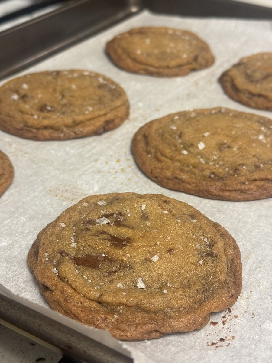 pinoy26's tweet photo. Using national chocolate chip cookie day to justify eating cookies https://t.co/3JHEVRmsad