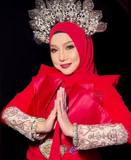 DSSNspotify's tweet photo. 🚨 | Lesti Kejora, King Nassar, Noraniza Idris and Haziq Rosebi has been announced as guest artists for #KonsertGemaBumantara , scheduled on Oct 17 at Bukit Jalil National Stadium. https://t.co/doWUFNZNct