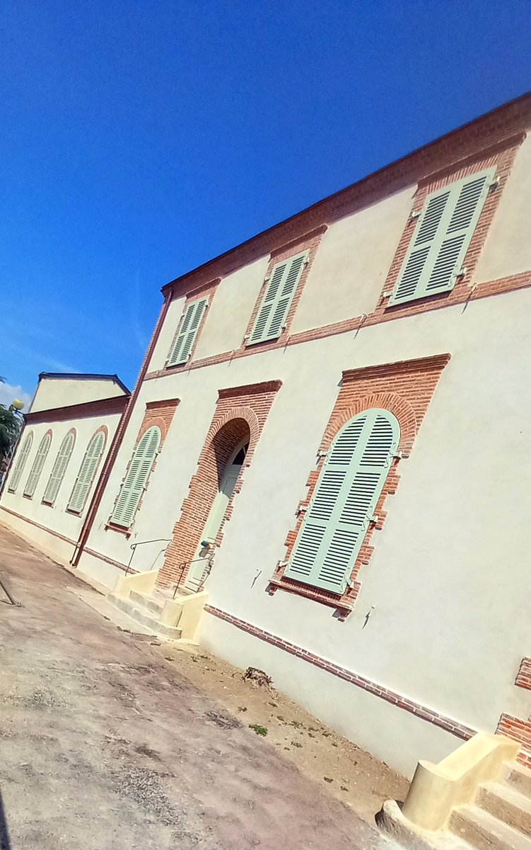 realYannBlake's tweet photo. A brief homecoming to Pornic, with the pleasure of a one-to-one meeting with Député Jean-Michel Brard, a hardworking and highly regarded local representative. Also could admire the remarkable restoration of the former Hôtel &amp; Casino de la Terrasse dating back to circa 1830. https://t.co/Ur0X4RUFKG