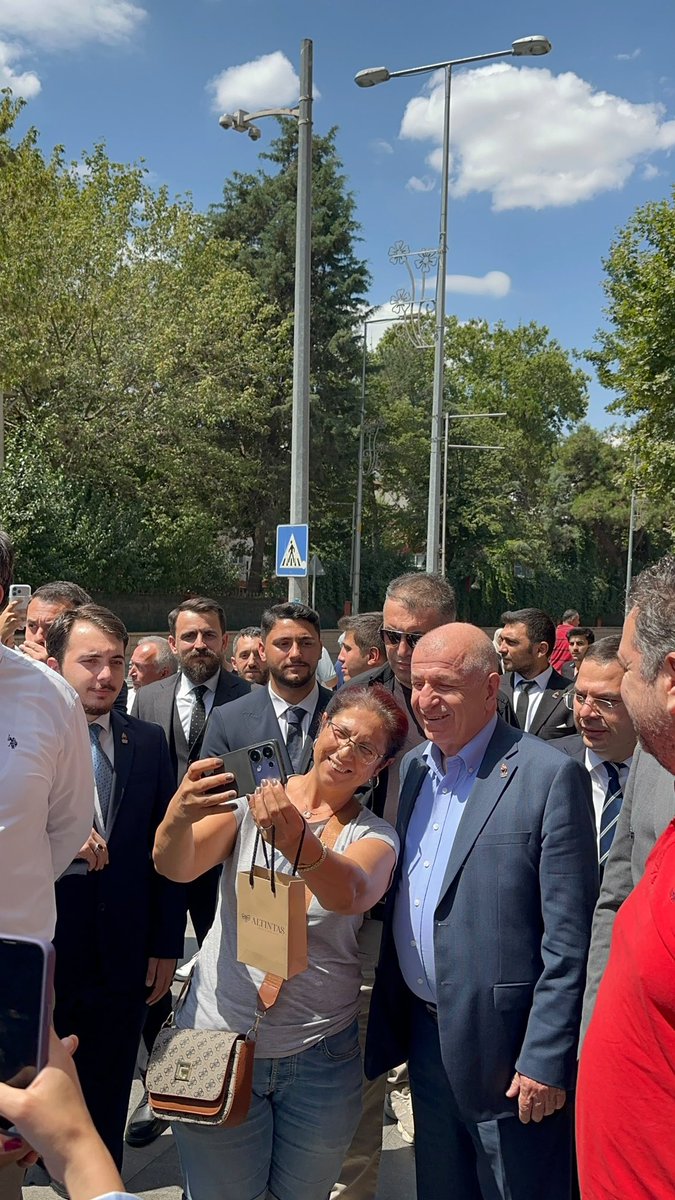 zpgenc59's tweet photo. Genel Başkanımız Sayın Prof. Dr. Ümit Özdağ’ı Şehrimizde Ağırlamaktan Gurur ve Mutluluk Duyduk. https://t.co/i60NRolo2o