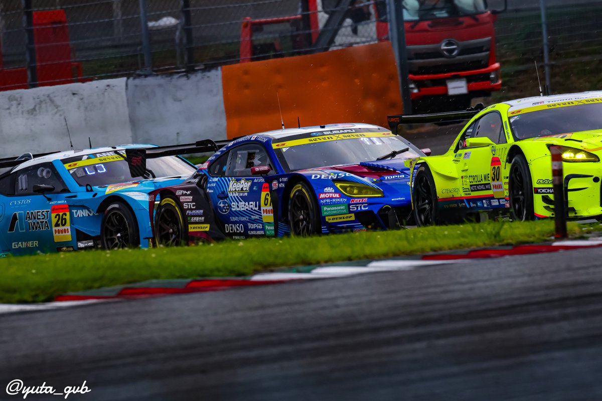 yuta_gvb's tweet photo. 【2026 AUTOBACS SUPER GT Round.4】

No.61 SUBARU BRZ R&amp;D SPORT
井口 卓人選手/山内 英輝選手
チーム･ドライバーの努力が早く報われてほしい…🥺🙏🏻
次戦、得意の鈴鹿に期待！

#SUPERGT #富士スピードウェイ #SUBARU #STI #BRZ #声援は力だ https://t.co/4tNeZhQDvq