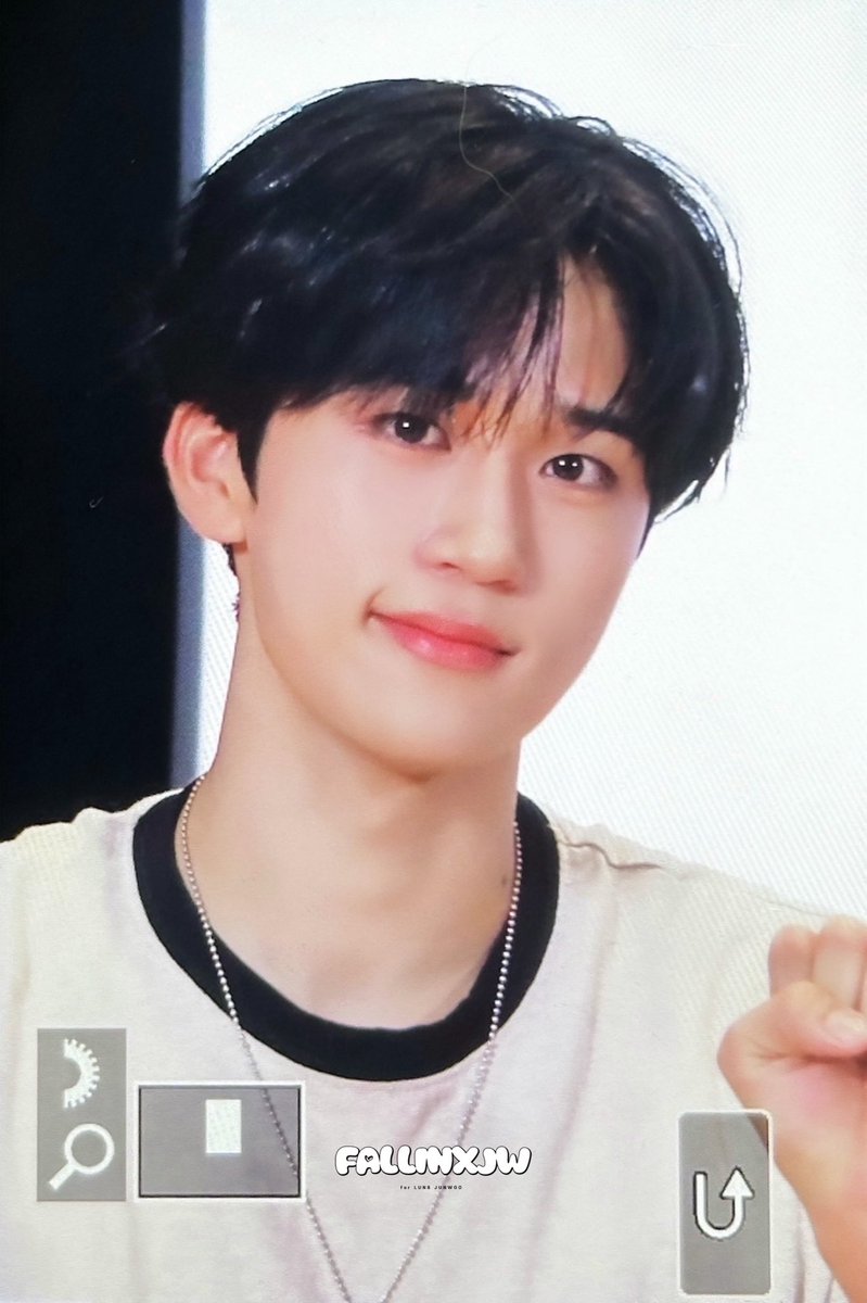 FALLINXJW's tweet photo. 260805 #루네이트 #LUN8
#준우 #JUNWOO https://t.co/PTzUcgc2Pb