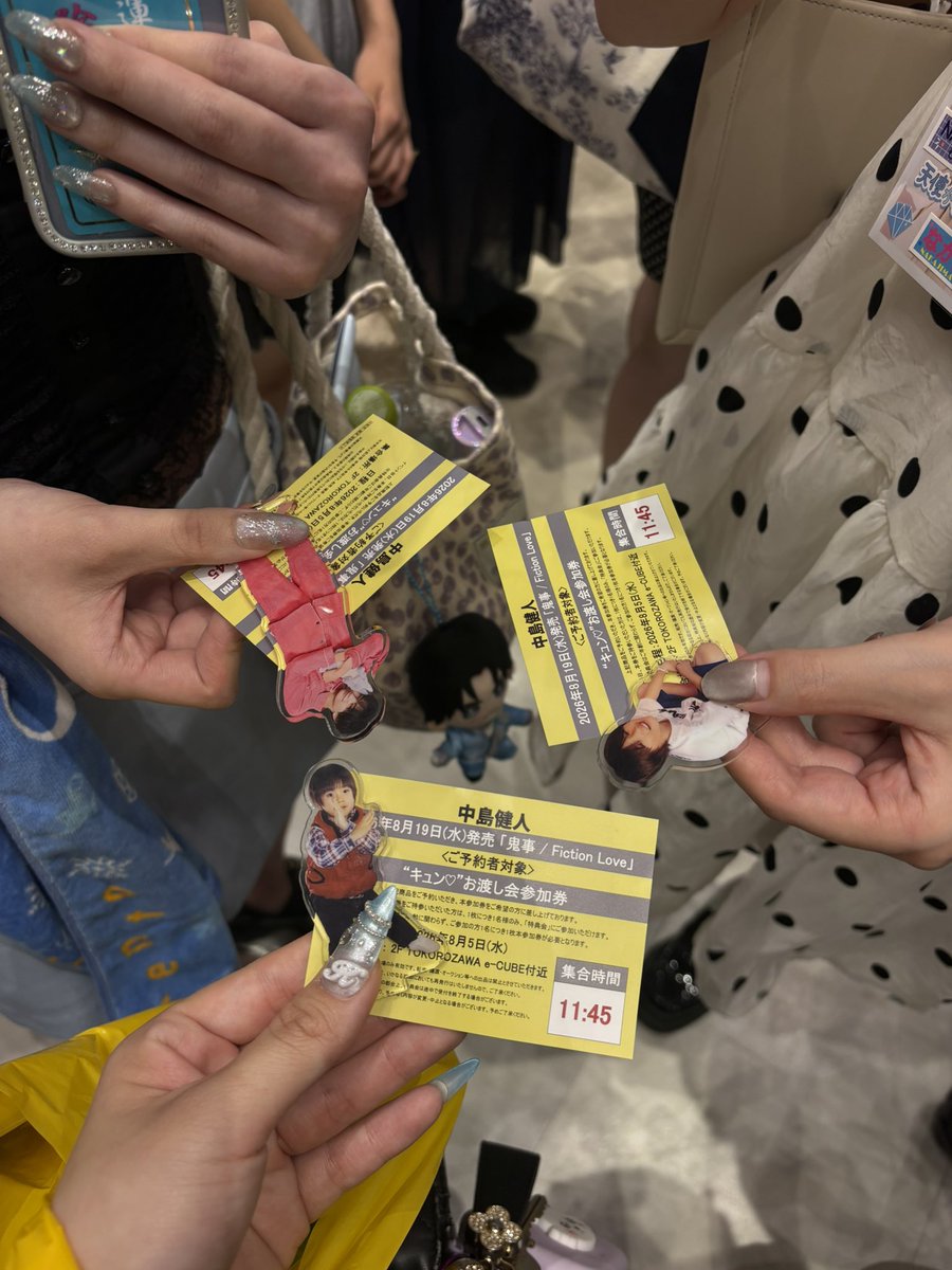 _228k's tweet photo. ケンティーにあうとかしてきた🤩尚、こちら目を見てすらないですｗｗｗ伝言係しましたｗｗｗ https://t.co/ul9xaiYv5M