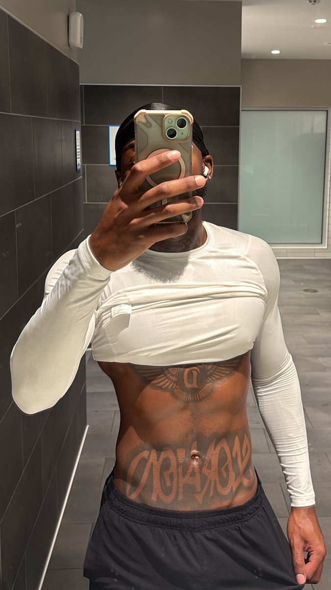 flashhyboymari's tweet photo. https://t.co/yBlX5xWmg3