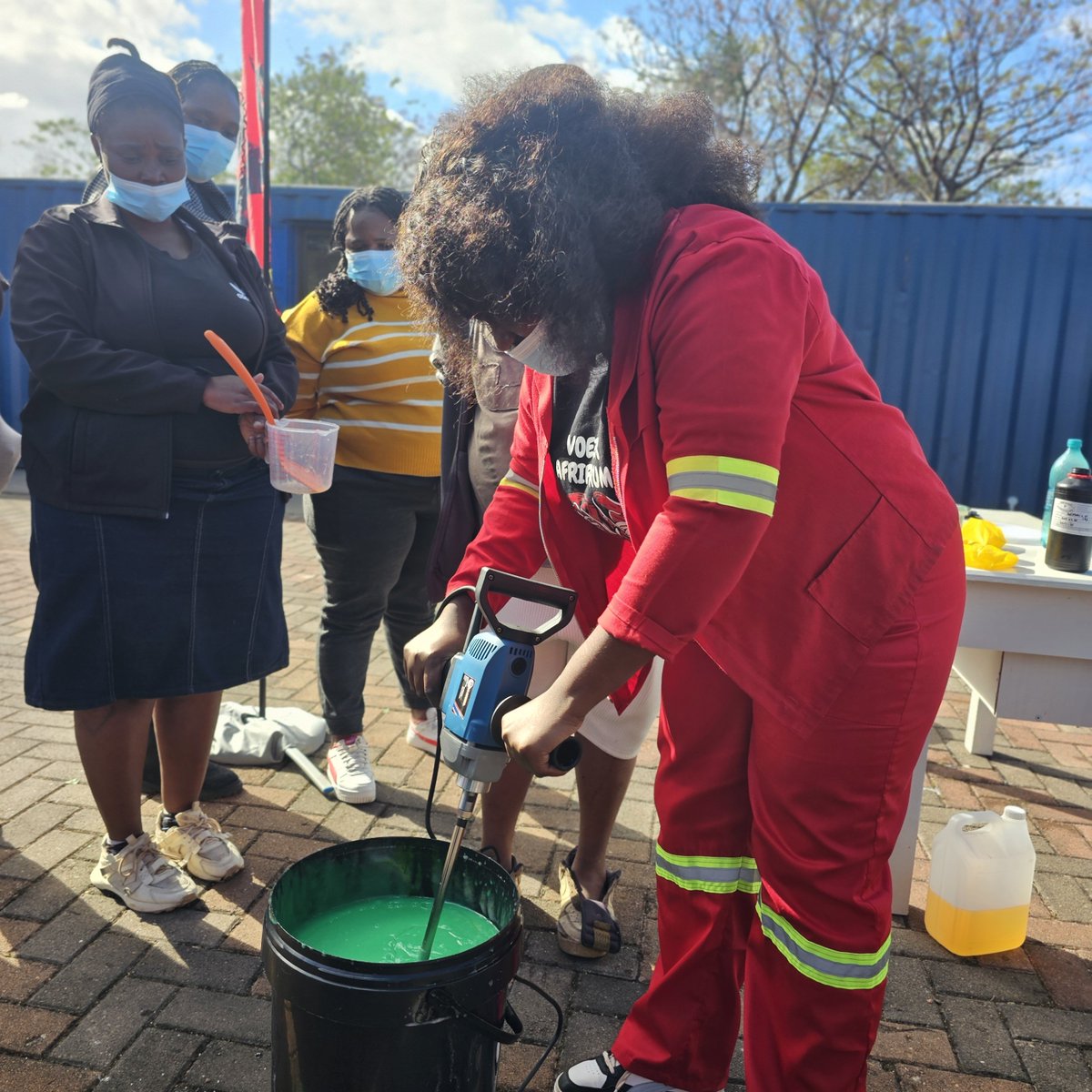 wenziregalia's tweet photo. EFF Ward Cllr Candidate in ward 17, eThekwini, fighter Slindile Gutshwa had a program of teaching young people how to make cleaning detergents from scratch.  The EFF is giving people life time skills that they can use to better their lives. Thank you EFF.#VoteEFF #RegisterToVote https://t.co/UO69JDMItV