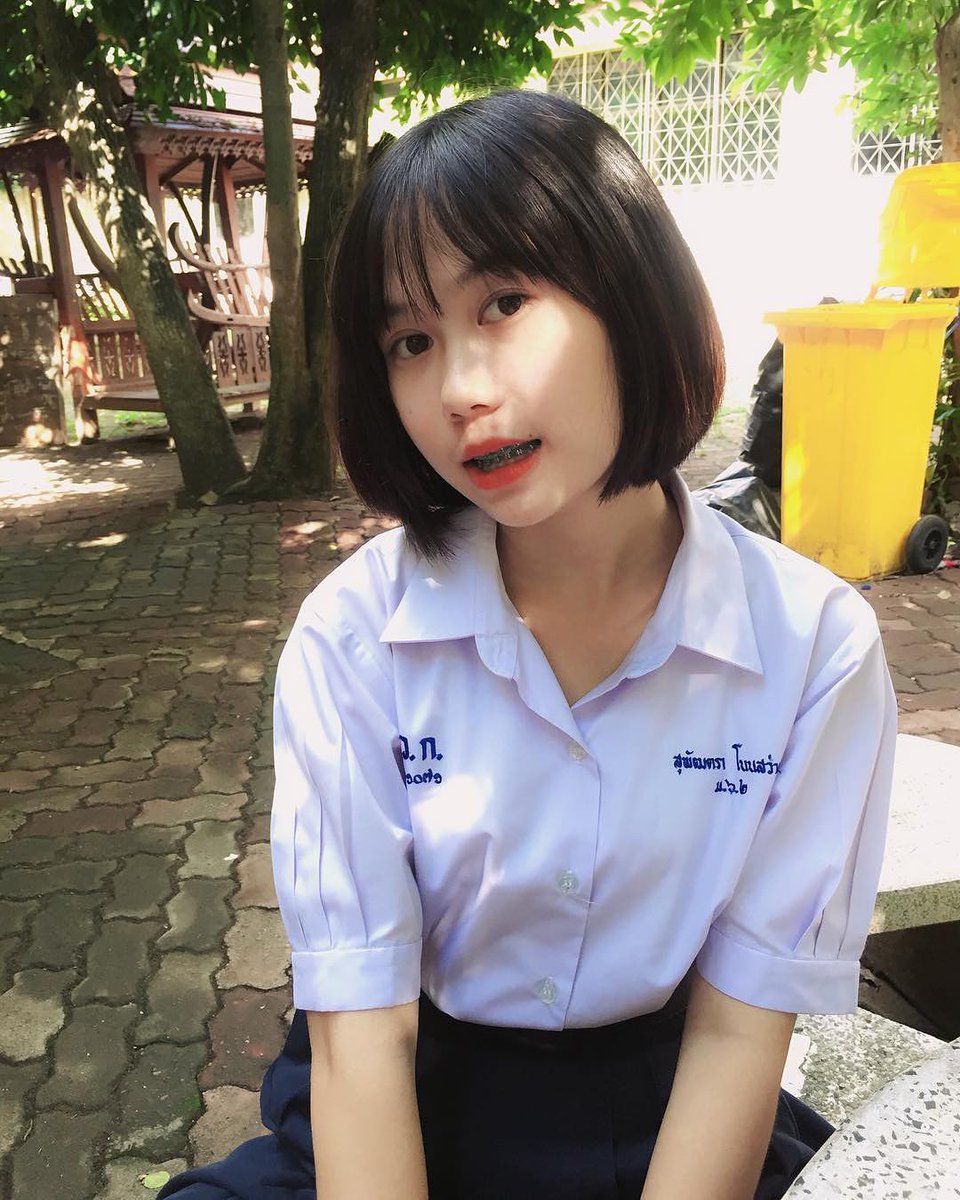 DeboraNeilpye's tweet photo. 自分を良く見せようと必死になるのって、なんか疲れない？みんなは素の自分を見せることに対して恐怖心とかないの。 https://t.co/Wf8UHWhd8G