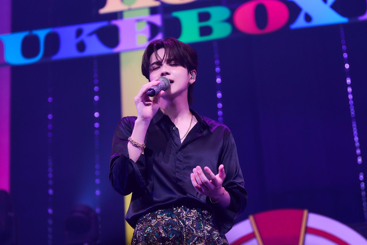 oshiraku's tweet photo. 📍推し楽 ニュース💌

吉野北人がミニカーで登場！ 初ソロライブ「JUKE BOX LAND」でEXILEメドレー

詳細はこちら👉https://t.co/lqJIlbgaT8

#JUKEBOXLAND #吉野北人 #HOKUTO https://t.co/uQWiN8k4l5