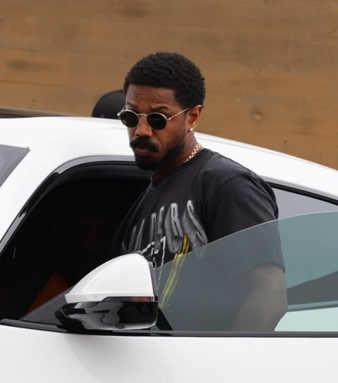 JustCasper_2's tweet photo. Honestly, Michael B. Jordan should not try removing his beards again. https://t.co/jg6BLZ2s0z