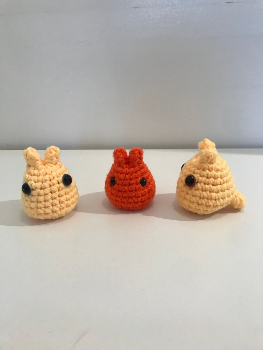 anthonybrighton's tweet photo. Mini Blobs set of 3 - https://t.co/Jn0FkrzQL5 - #etsy #etsyretwt #crochet #blob #handmade #amigurumi #ATEtsyRT #anthonybrighton https://t.co/CQbnQ7lldf