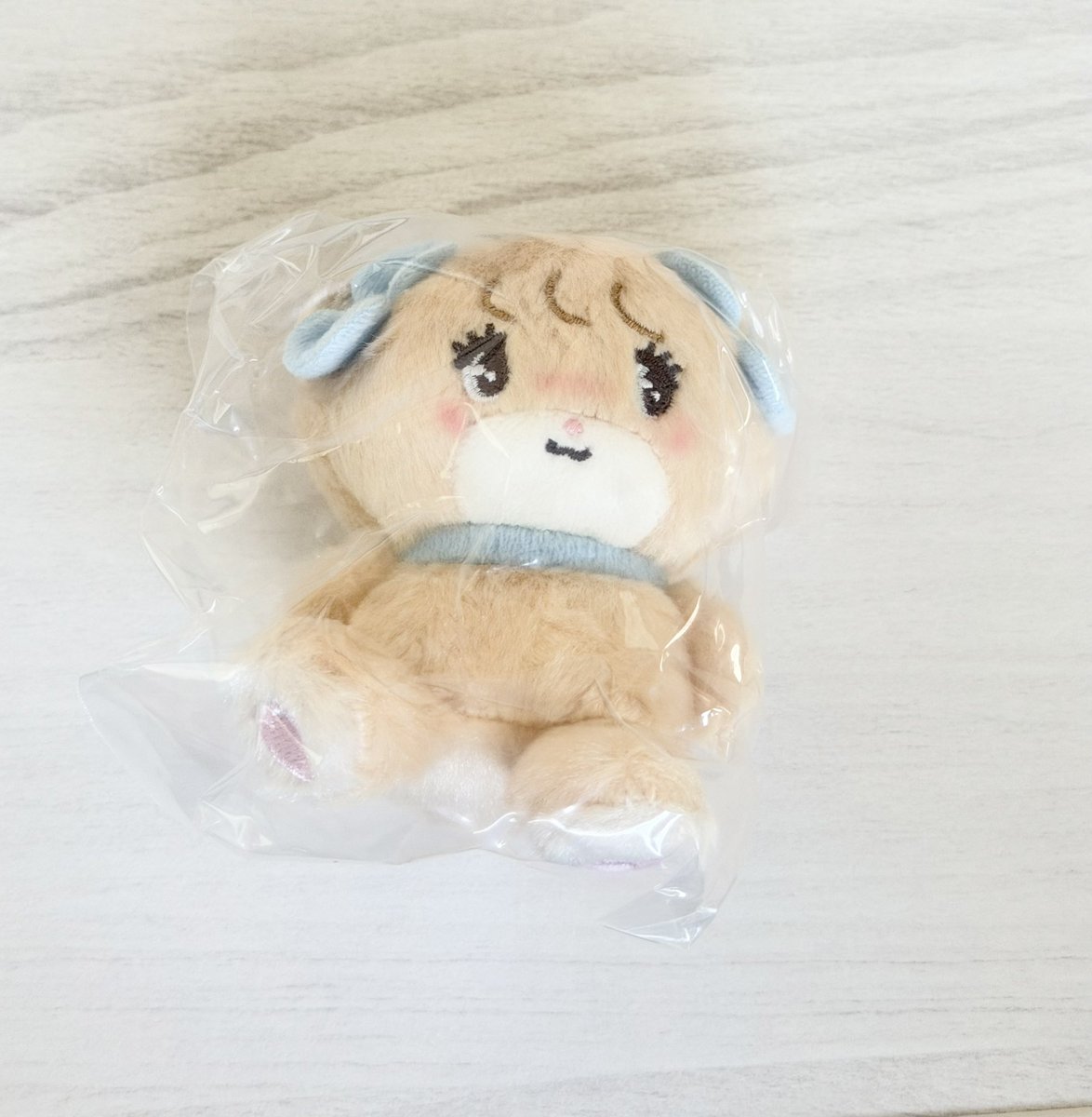 mo_a__0911's tweet photo. Lil ala mode リルアラモード mikko ガチャ おすわりぬいぐるみ 交換

ふわっとフロッキークリップグミ ヘアクリップ　

求　キャミー、ムースどちらか
譲　ラテ

郵送、都内手渡し(8月中旬以降)希望
まとめて・個別どちらも可

お気軽にお声掛けください✨ https://t.co/pbOQKnN0uc