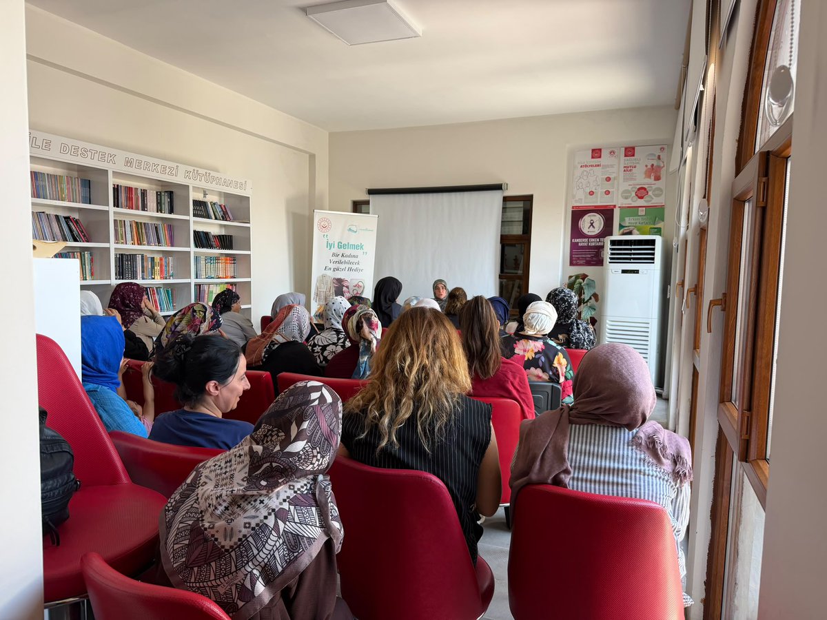 DestekSur's tweet photo. 📍SUR ADEM-2
📌Sur Sosyal Hizmet Merkezi Psikolog Bedrettin SÜLEYMANOĞLU
📌Sur İlçe Müftülüğü Vaize Arzu Çiçek TEMİZKAN ile yaz dönemi farkındalık çalışmaları 

@tcailesosyal 
@ashb_sygm
@dbakirvalilik 
@surkaymakamlik 
@hasanakbulut24 
@diyarbakiraile 
#surkaymakamlığı 
#SUR
#keşfet