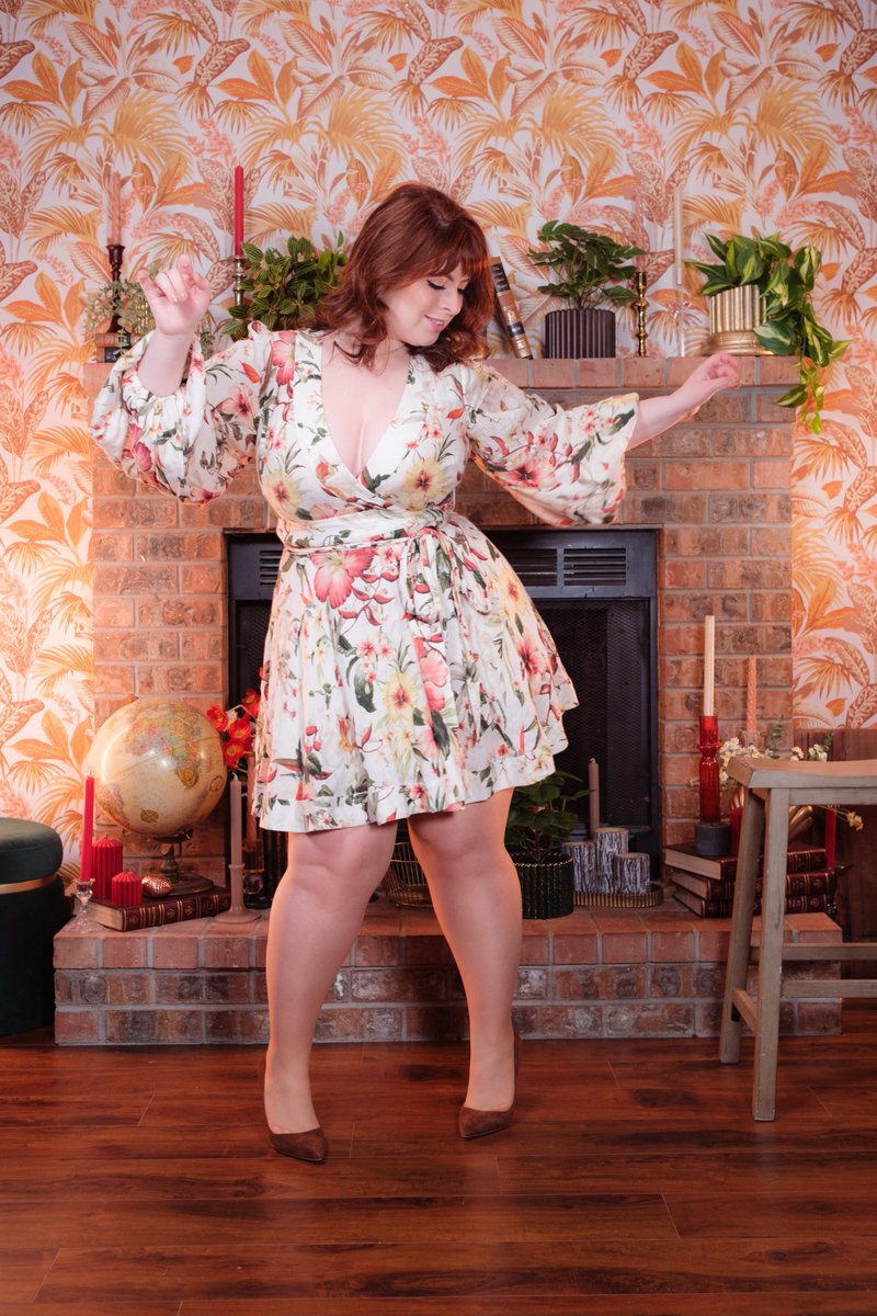 itsmebeayork's tweet photo. We should go dancing sometime! https://t.co/H2gXXryGZT