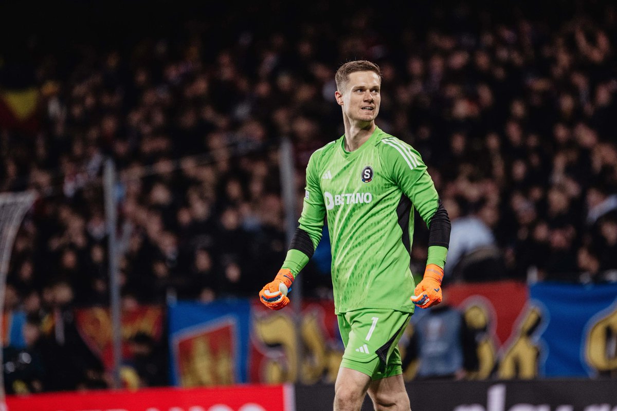 andrea_bovone_'s tweet photo. 🚨 Peter #Vindahl ha accettato la proposta della #Sampdoria. Resta da convincere lo #SpartaPraga, con cui non c'è ancora un'offerta.
Il portiere sta recuperando da un infortunio patito lo scorso aprile. I blucerchiati sono fiduciosi di chiudere.
#Calciomercato @ilsecoloxix https://t.co/oe32MzeuCQ