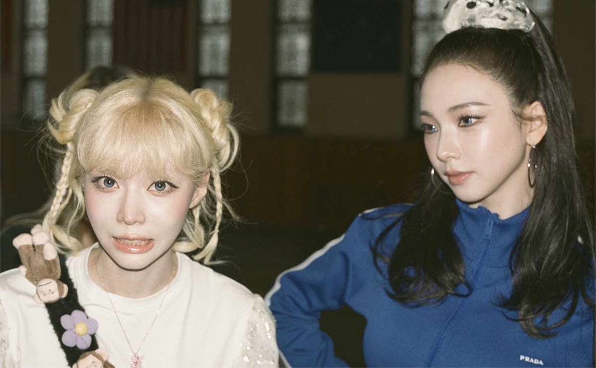 jensoocrumbs_e tweet picture
