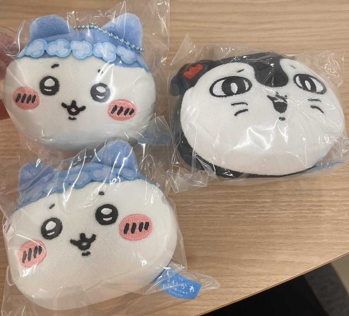 asr_8719's tweet photo. 交換前提で3個買ったら推しドンピシャで嬉しすぎ( ;ᯅ; )✨️ https://t.co/L1VbtMDOAM