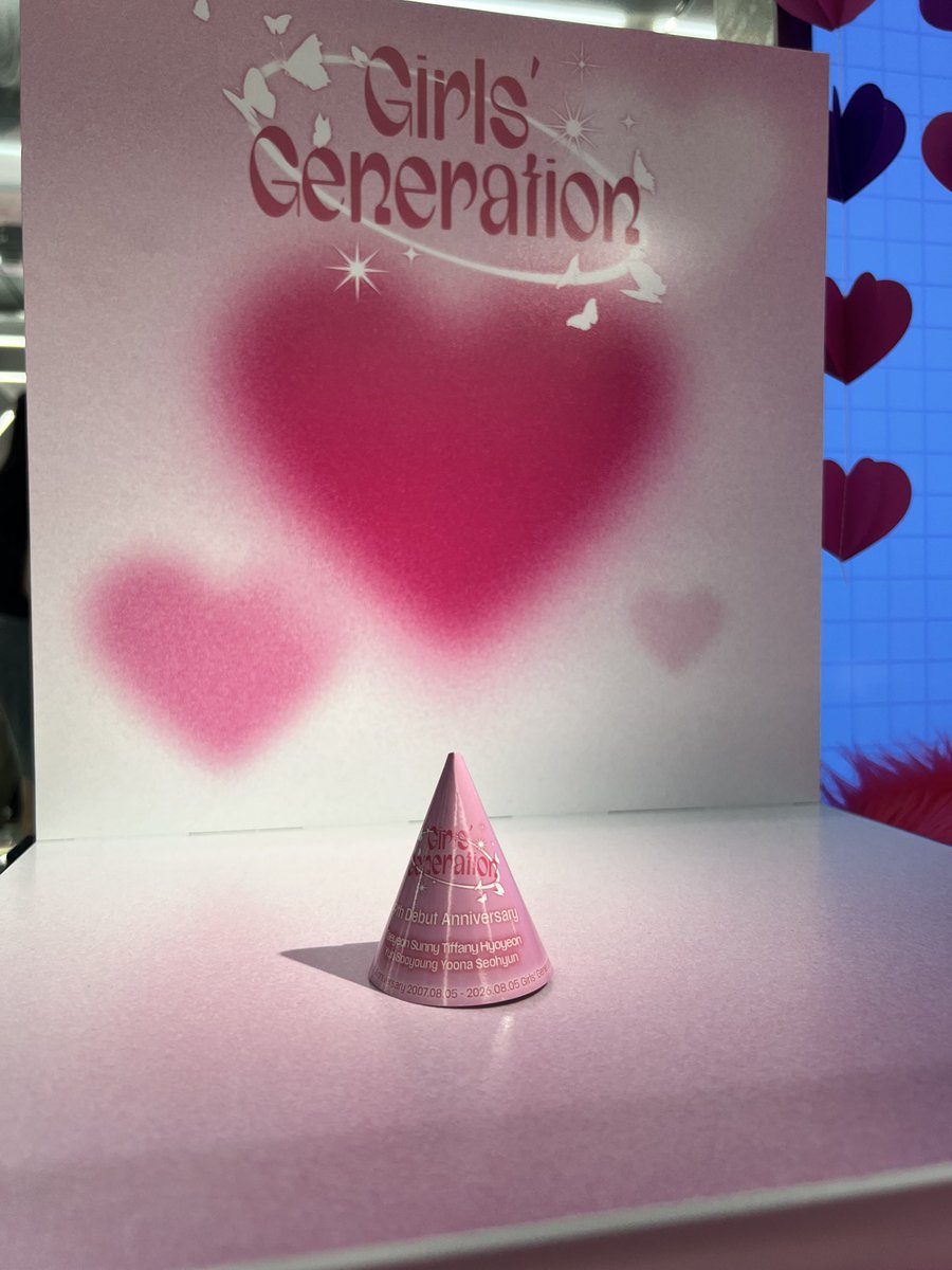 my_JST_'s tweet photo. น่ารักนะนี่ #KWANGYA_SEOUL #GirlsGeneration_19th_Anniversary https://t.co/wq5bQYoF8V