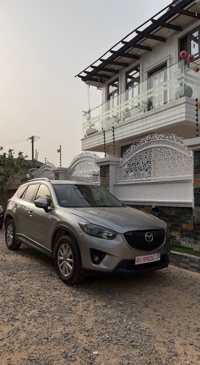 Prycekobby's tweet photo. 2016 Mazda CX-5 AWD
GHc 200,000 (Negotiable)
Contact 0572292041
Cleared recently 
*Push to start 
*Keyless Entry
*Sunroof
* Engine: 2.0L (SKYACTIV-G) 4-cylinder
* Power: 155 hp (116 kW) 
* Torque: 150 lb-ft (203 Nm) 
* Transmission: 6-speed automatic https://t.co/ThJNeaouSP