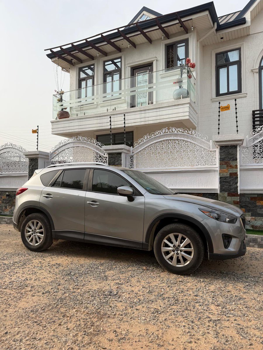 Prycekobby's tweet photo. 2016 Mazda CX-5 AWD
GHc 200,000 (Negotiable)
Contact 0572292041
Cleared recently 
*Push to start 
*Keyless Entry
*Sunroof
* Engine: 2.0L (SKYACTIV-G) 4-cylinder
* Power: 155 hp (116 kW) 
* Torque: 150 lb-ft (203 Nm) 
* Transmission: 6-speed automatic https://t.co/ThJNeaouSP