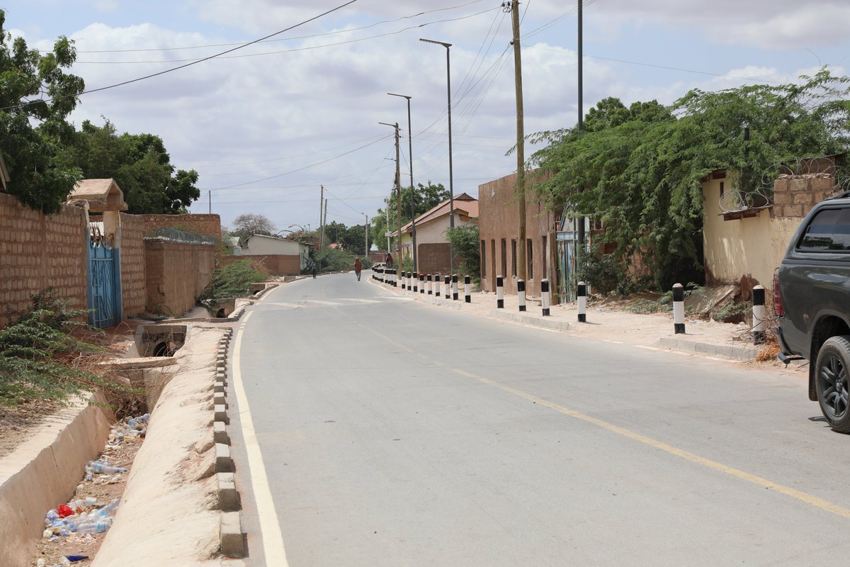 KisipTwo's tweet photo. KISIP2 is delivering real, visible transformation across Wajir's six informal settlements including Shallattey, Hodhan, Wagberi, Barwaqo, Halane and Jogoo. 
@WorldBankKenya @AFD_en @EUinKenya @WajirKE @HousingUrbanKE 
#PromotingDignifiedLiving #KISIP2 https://t.co/HUGJXVu9jq