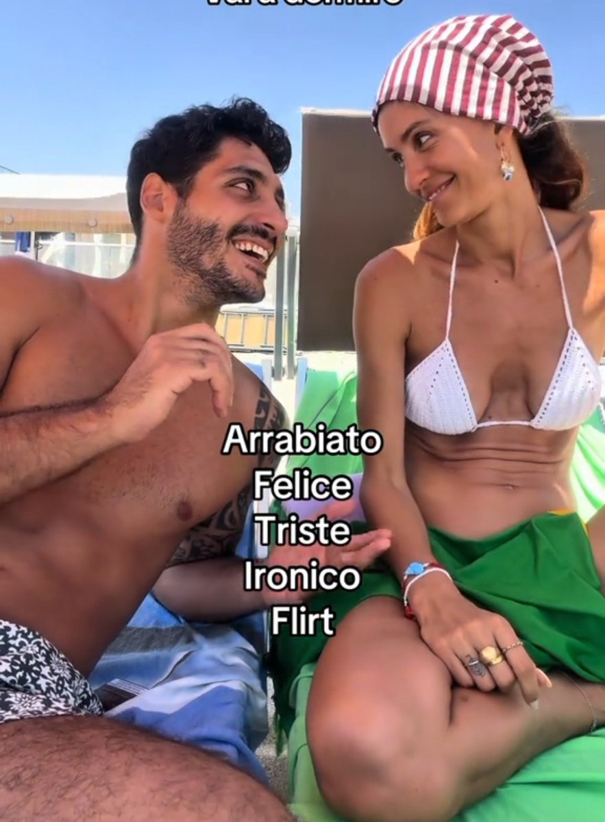 AntonellaCica's tweet photo. Ci sono storie e storie. E poi ci sono quelle vere, quelle che nascono proprio lì, dove crollano le difese e ci si protegge l'un l'altro.❤️🤏 #helevier https://t.co/RxCsrfTxpM