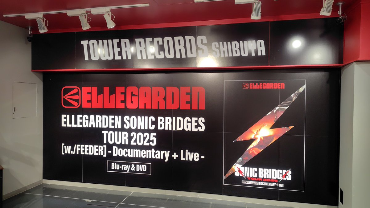 A47Yusuke's tweet photo. 渋谷いるから見に来た！
#ELLEGARDEN https://t.co/mCPCsrdRCr