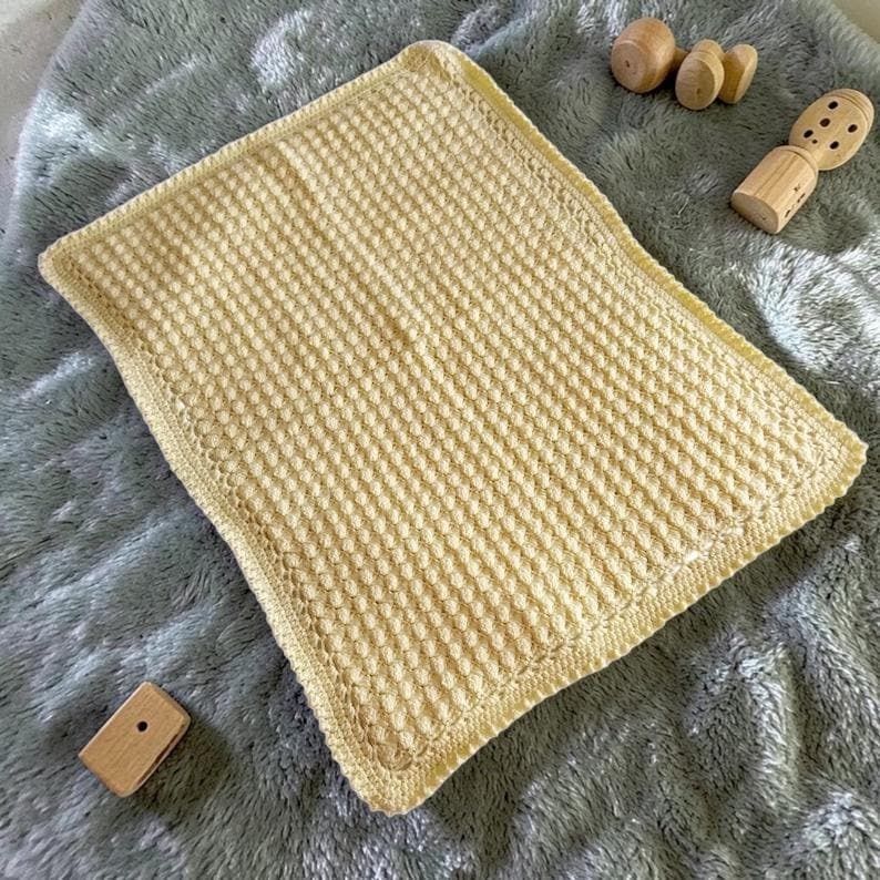 knittingtopia's tweet photo. Keep your little one cosy with this gender-neutral lemon crochet blanket for pram, cot, car seat, or nursery bedding. A perfect addition to your baby's essentials.
https://t.co/RSLjDg5vIi
#etsy #handmade #UKHashtags #WomenInBiz #craftbizparty #MHHSBD #babygifts https://t.co/TSaDWJS0NT