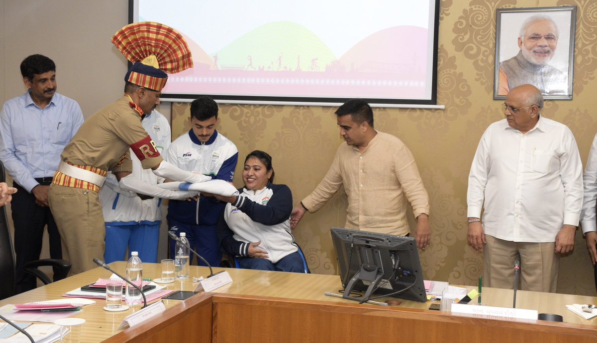sanghaviharsh's tweet photo. From Glasgow to Ahmedabad, the journey to the 2030 Commonwealth Games has officially begun.

Met Hon’ble CM Shri @Bhupendrapbjp Ji and other ministers, after returning with the Commonwealth Games Flag from Glasgow. The occasion became even more meaningful as we were joined by Gujarat’s outstanding athletes, whose inspiring performances at the Commonwealth Games brought immense pride to both the state and the nation.

As Ahmedabad prepares to host the Commonwealth Games in 2030, the success of these champions reflects the sporting spirit that will define this historic journey.