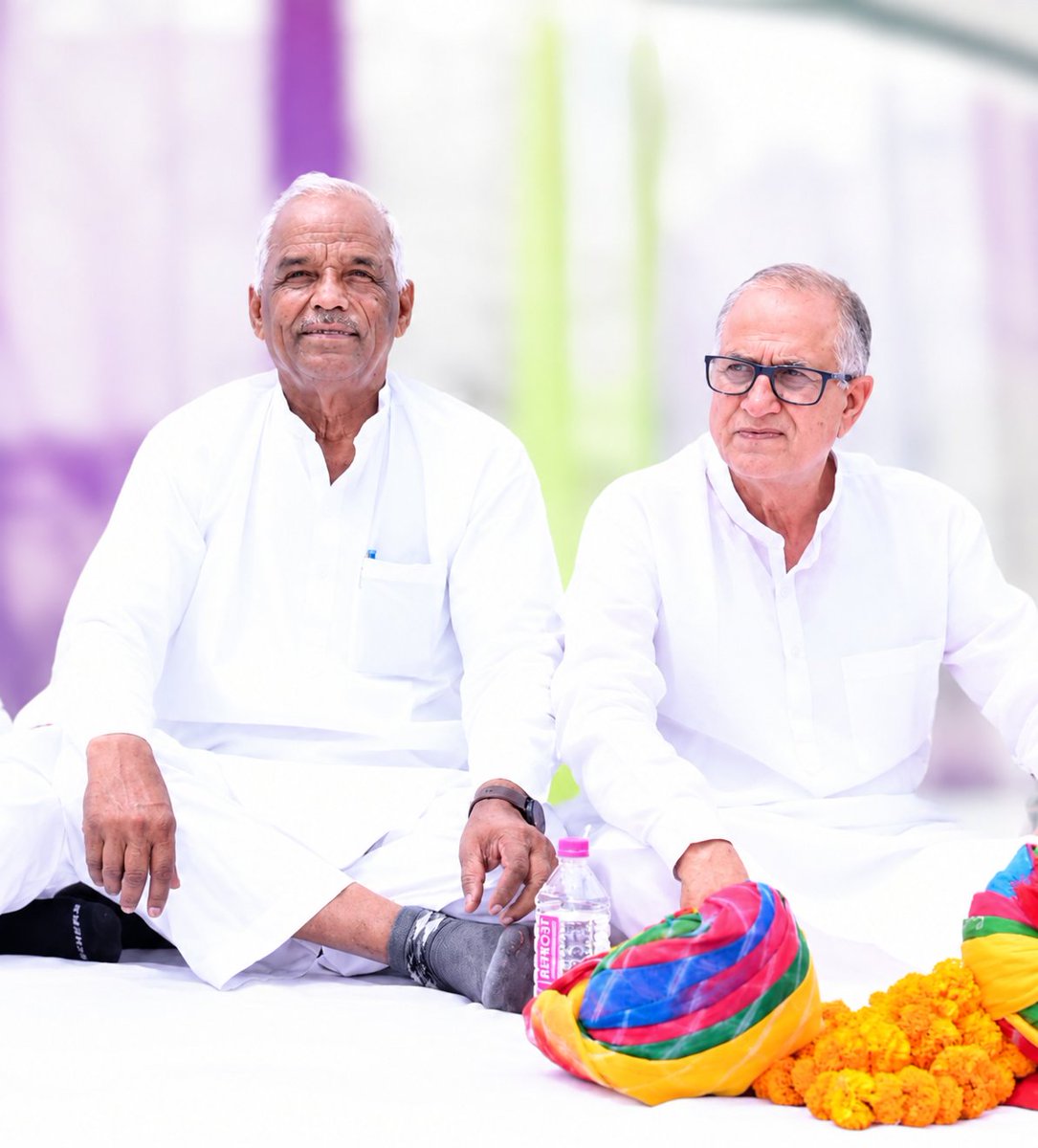 DCCJaipurRW's tweet photo. सीकर लोकसभा क्षेत्र के लोकप्रिय सांसद श्री अमराराम जी को जन्मदिन की हार्दिक बधाई एवं शुभकामनाएँ।

ईश्वर से प्रार्थना है कि आपको उत्तम स्वास्थ्य, दीर्घायु, सुख-समृद्धि एवं जनसेवा के पथ पर निरंतर ऊर्जा, सफलता और यश प्रदान करें।
@AmraRamMPSikar https://t.co/MbAE1ZblhG