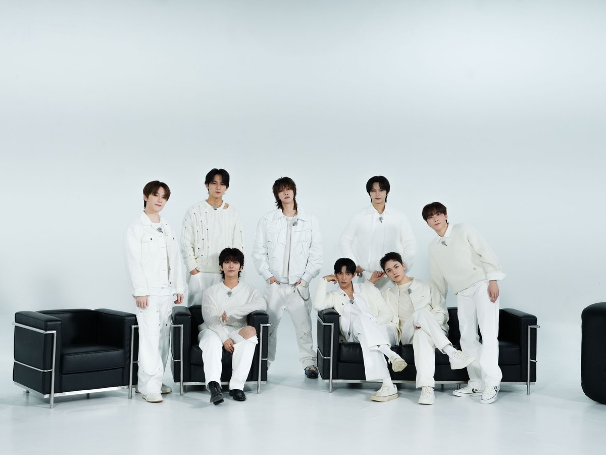 pledis_17's tweet photo. [17'S] 믿음과 배신 그 사이,
속고 속이는 선택 게임의 결말은?

#SEVENTEEN #세븐틴
#GOING_SVT #고잉세븐틴 https://t.co/Eu1MuptEKZ