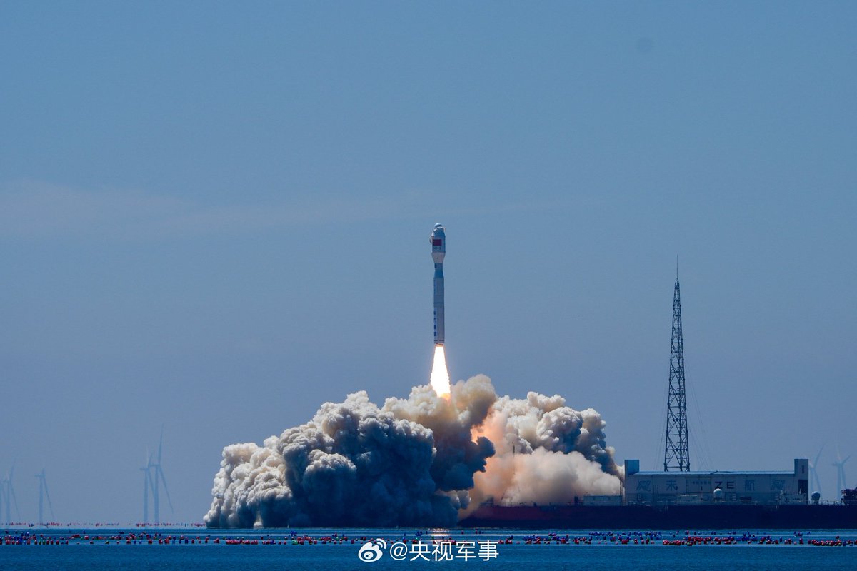 OrbitaHoy's tweet photo. China lanzo esta mañana su cohete Smart Dragon 3 llevando la misión OSE HS-01 &amp; 02 desde el puerto de Haiyang. https://t.co/msPqvinaWd
