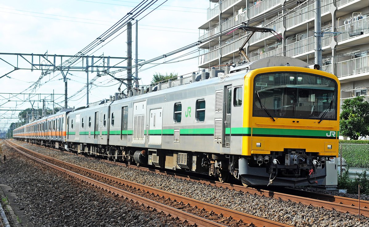 yankey_can's tweet photo. 2026.08.05
8765レ：EF210-15+タキ5車+コキ5車
配9734M：E493系01編成+E233系P524編成+青661編成
@高崎線・DATA：1/1600  F4  +1.0EV  ISO100

今日は病院で業務運休　8765レは岡機代走 https://t.co/zqplVTRdfz