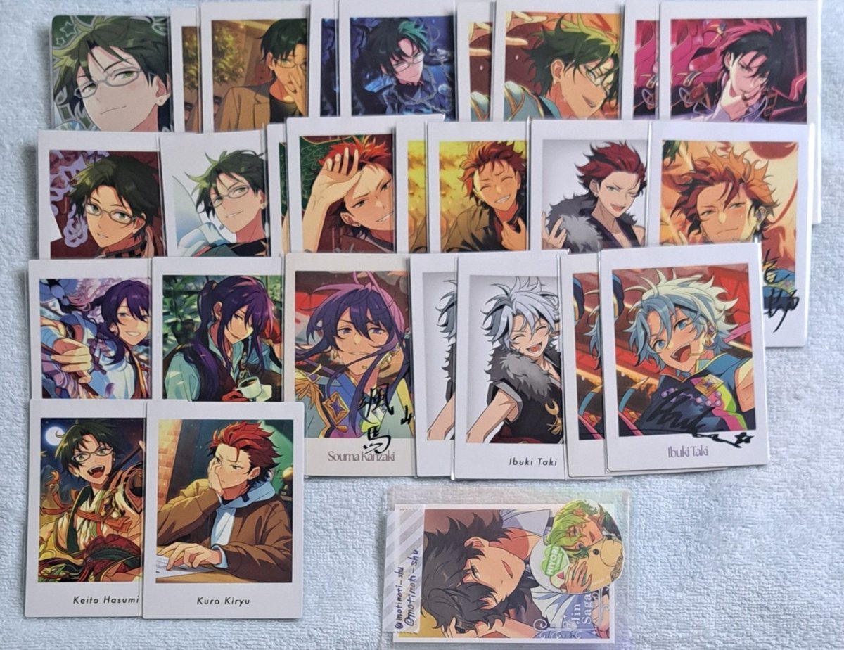 motimoti_shu's tweet photo. あんスタ　ぱしゃっつ　交換　譲渡　買取　　

譲　画像

求　零　日和>陣　宗　奏汰　夏目　斑　英智　真　弓弦　薫　ご希望額+送料

リトリン一読お願いいたします。　　

青線箔押し

お気軽にお声掛け下さい。 https://t.co/72iFKt7CeU