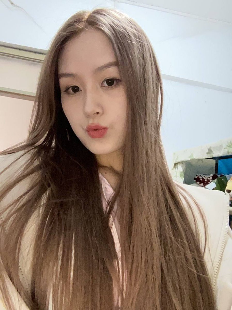 darwind18961383's tweet photo. 可爱性感的纹身小妹 大奶高颜值反差婊 被富二代男友留出的性爱视频_全系列

完整版视频电报群已更新
免费预览群🔗 https://t.co/hEZQLiO5jN

自助下单🔗 https://t.co/jEW3cha4ic

@Sentoyun
@Sentodan
@Sentofen
@Sentoqing https://t.co/sK41OkML8J