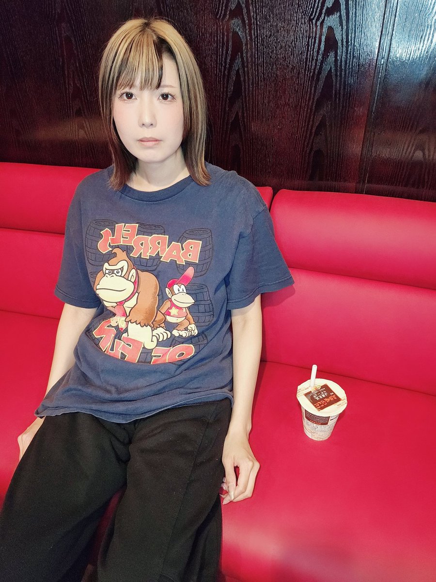 イケてるテイシャツヤフオクで買った🦍 ドンキーコング大好き😣‼️🍌